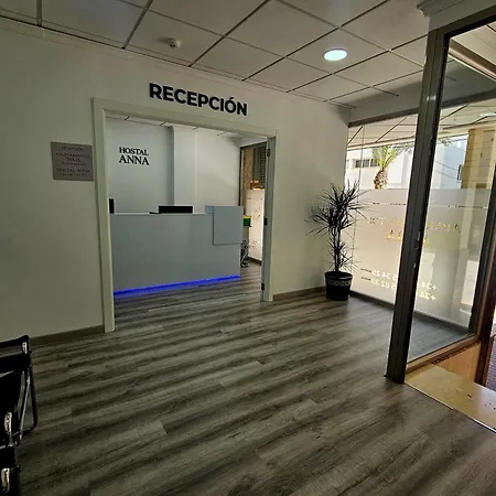 Hostal Anna Benidorm-2